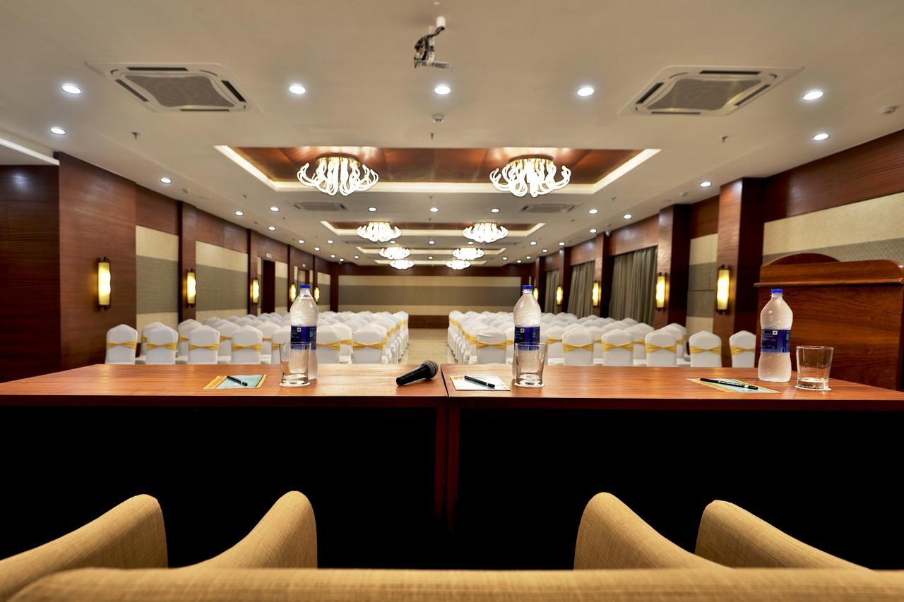 Vits德布米酒店 Dwārka 外观 照片